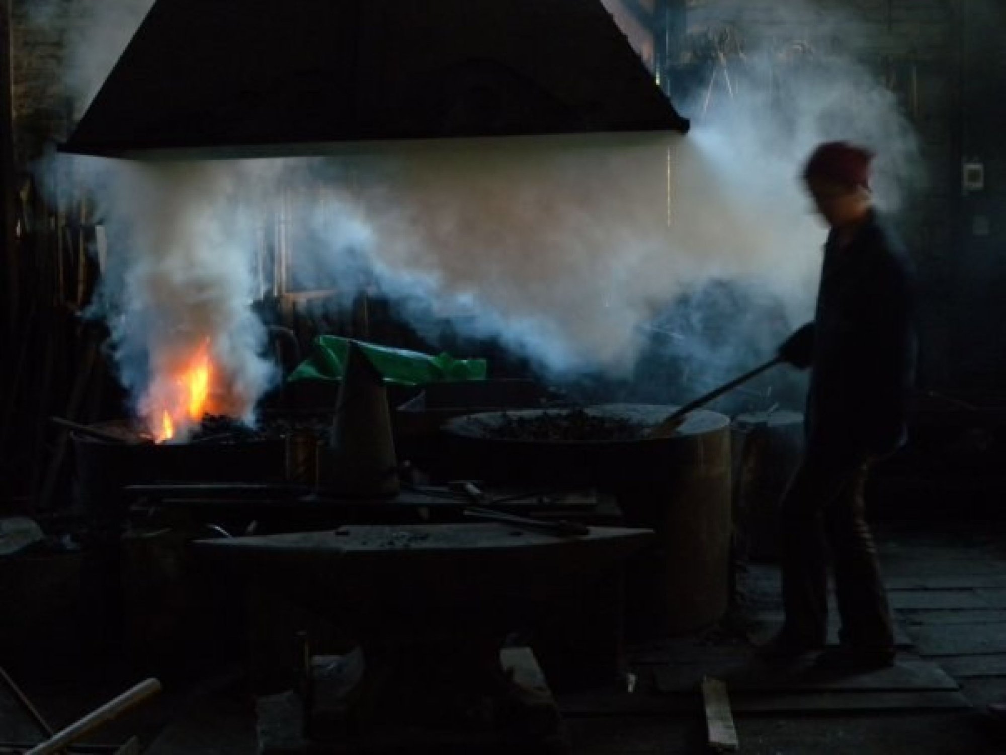 LA FORGE DU ROCKERILL: INITIATION À LA FERRONNERIE ARTISANALE AVEC ISABELLE BODSON