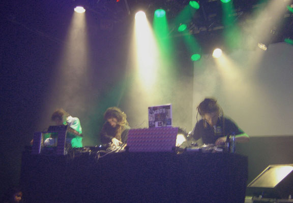 "LOUDSPEAKER" aka Sub-altern&Dubanity